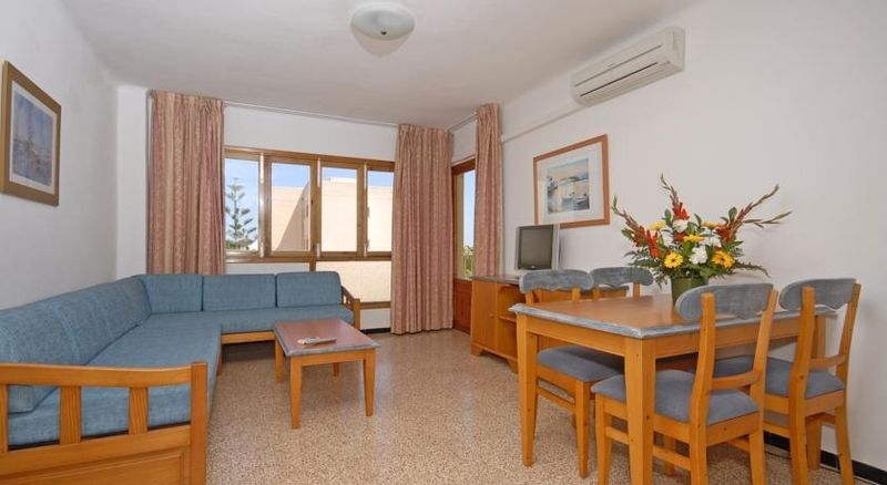 Sol Naixent Hotel Cala d'Or  Bagian luar foto