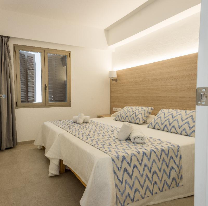 Sol Naixent Hotel Cala d'Or  Bagian luar foto